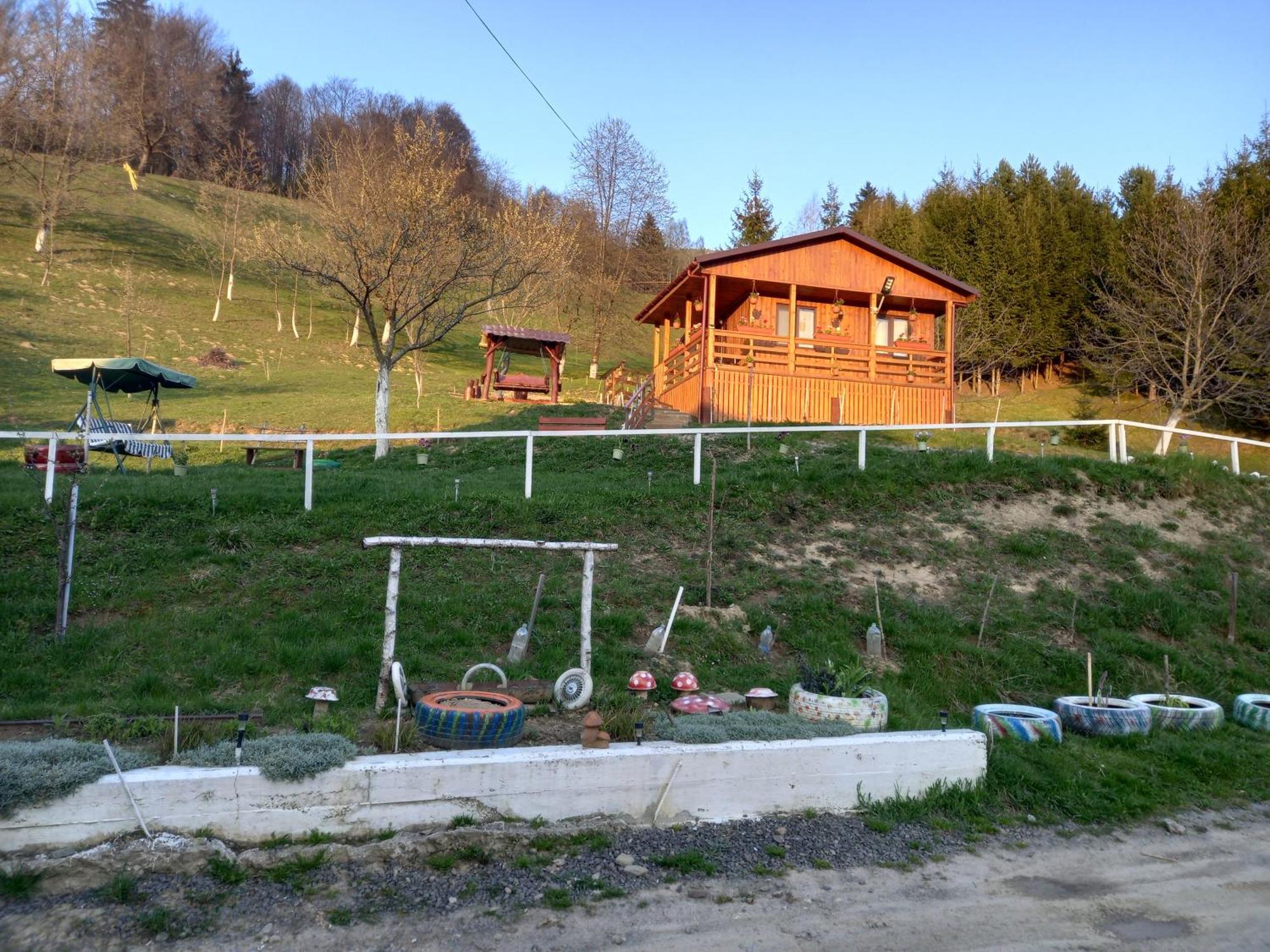 Casa Geanina Bed & Breakfast Colibiţa Екстериор снимка